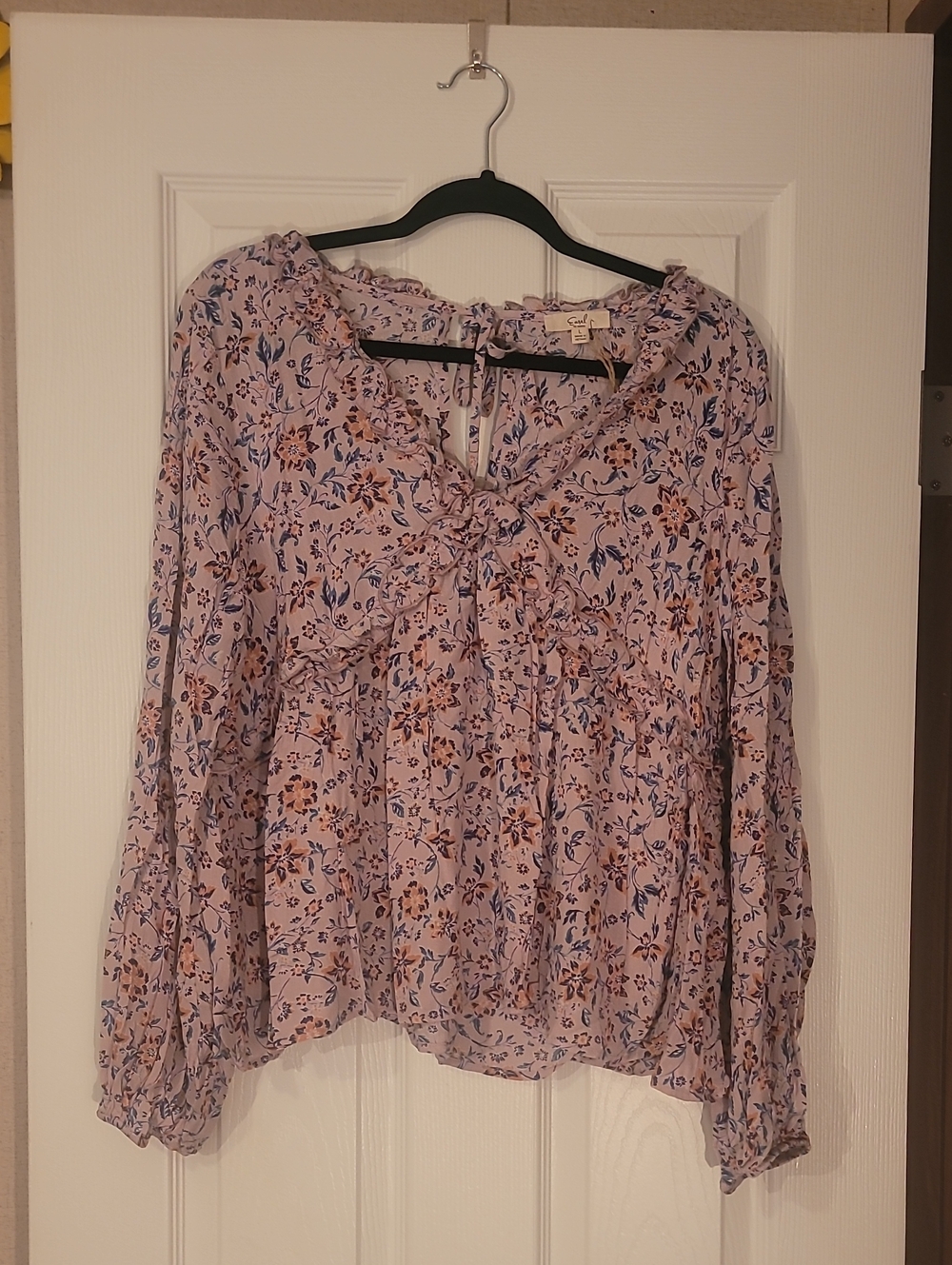 Easel Boho Floral Ruffle Peasant Blouse